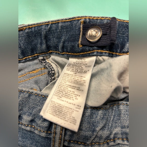 Old Navy boys straight built-in flex blue jeans. Size 12. - Picture 5 of 5